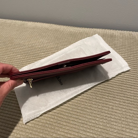 Lark and Ives Vegan wallet - Picture 8 of 8